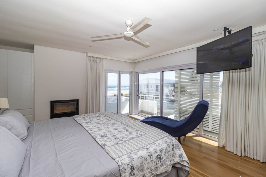 5 Bedroom Property for Sale in Melkbosstrand Central Western Cape